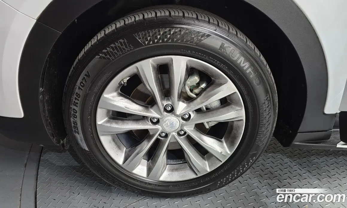 Hyundai Santa Fe 2017 2.0 автомат (гидро), фото 5