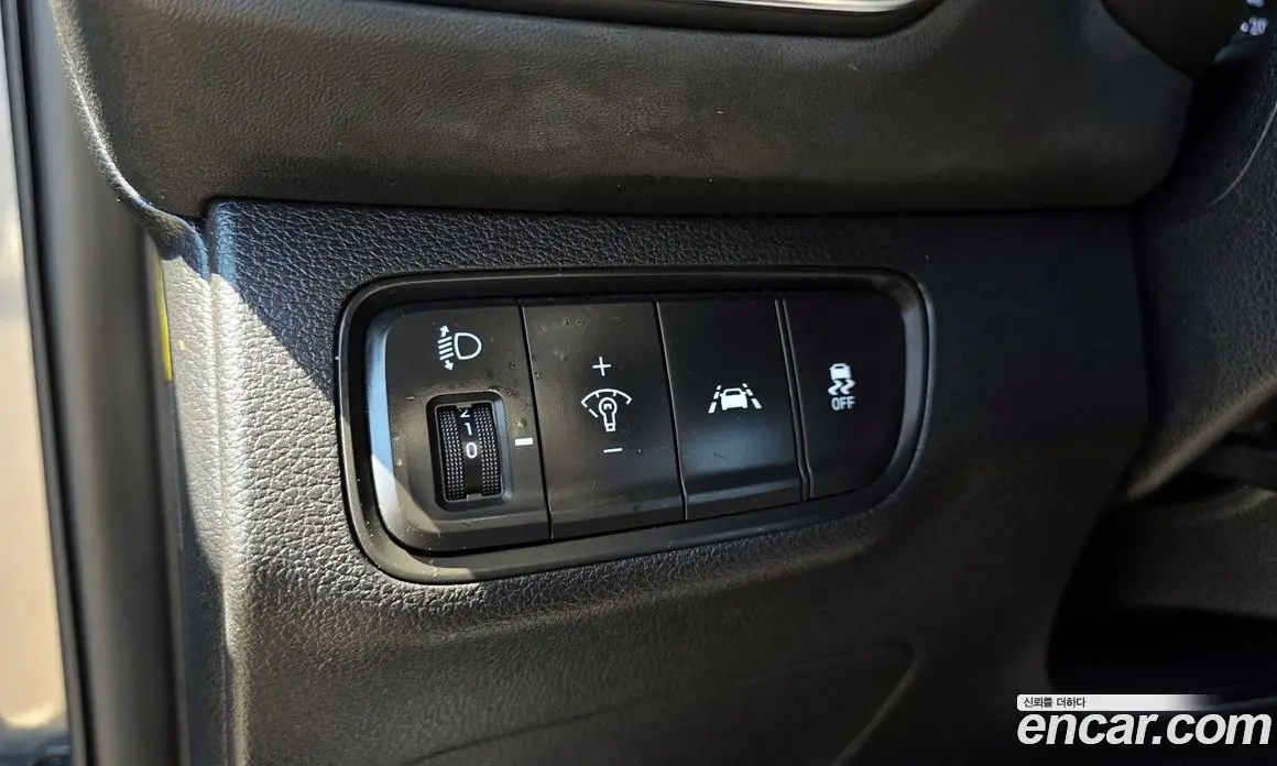 Hyundai Santa Fe 2018 2.0 автомат (гидро), фото 18