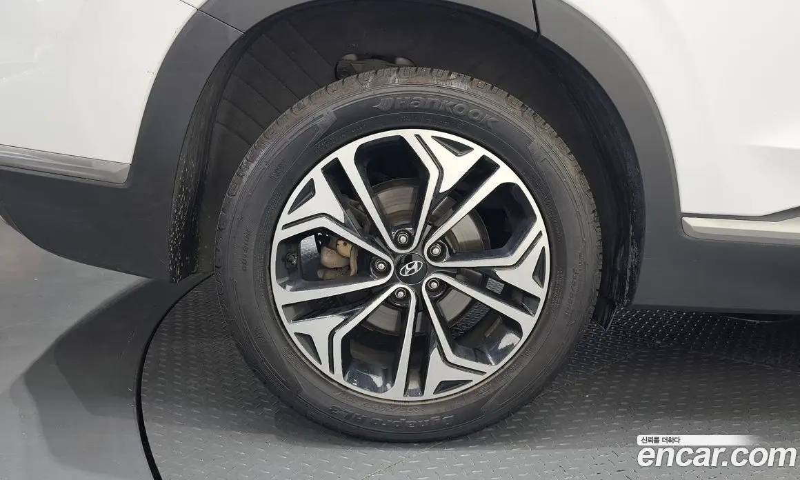 Hyundai Santa Fe 2018 2.2 автомат (гидро), фото 5