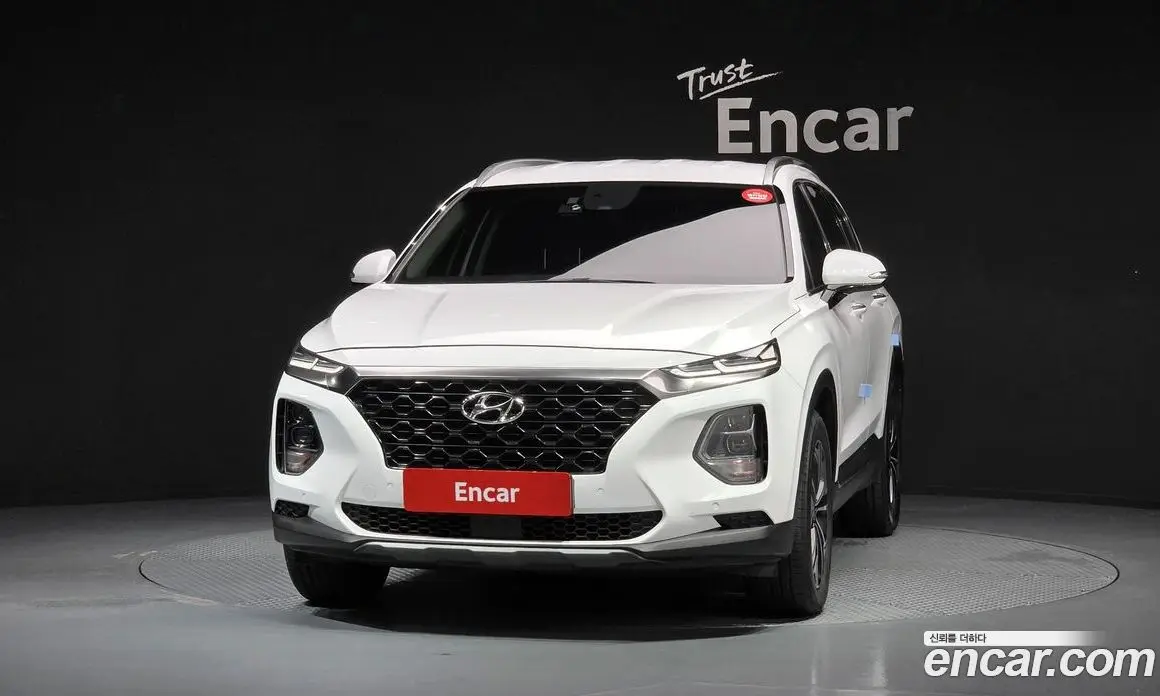 Hyundai Santa Fe 2018 2.0 автомат (гидро), фото 3