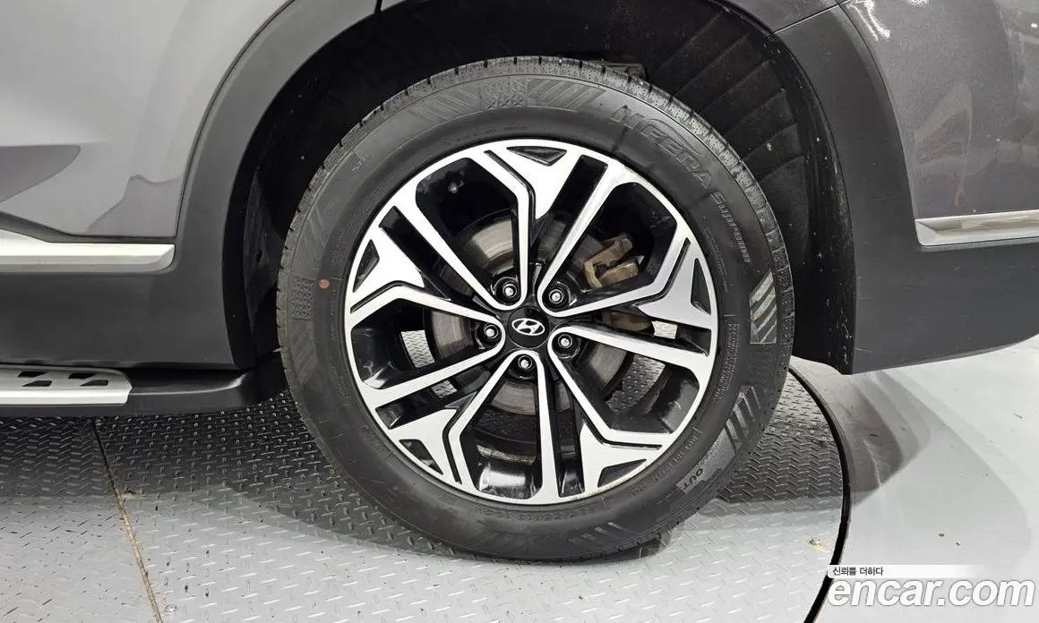 Hyundai Santa Fe 2018 2.0 автомат (гидро), фото 7