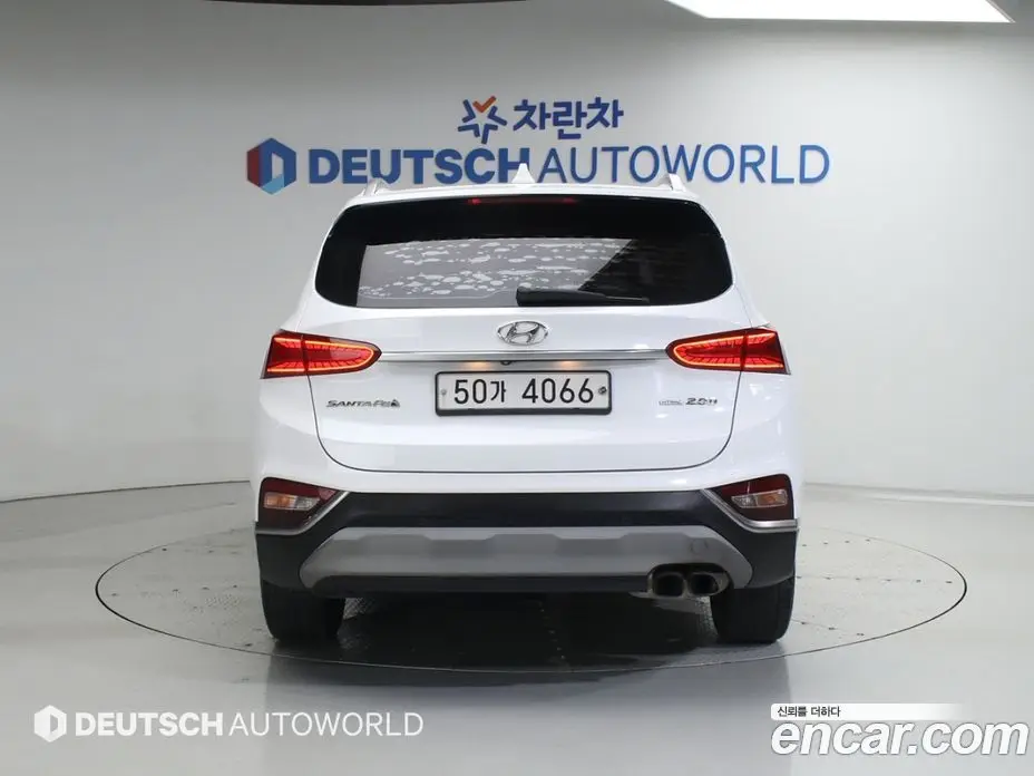 Hyundai Santa Fe 2018 2.0 автомат (гидро), фото 4