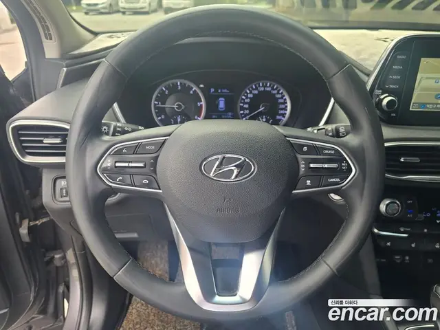 Hyundai Santa Fe 2018 2.0 автомат (гидро), миниатюра 11