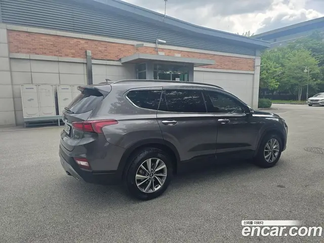 Hyundai Santa Fe 2018 2.0 автомат (гидро), миниатюра 4