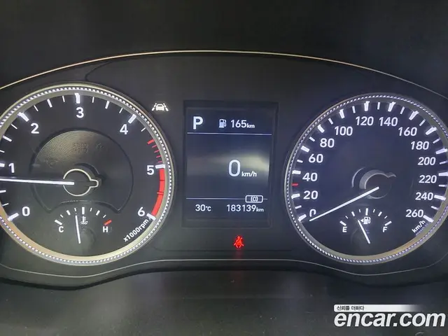 Hyundai Santa Fe 2018 2.0 автомат (гидро), миниатюра 6