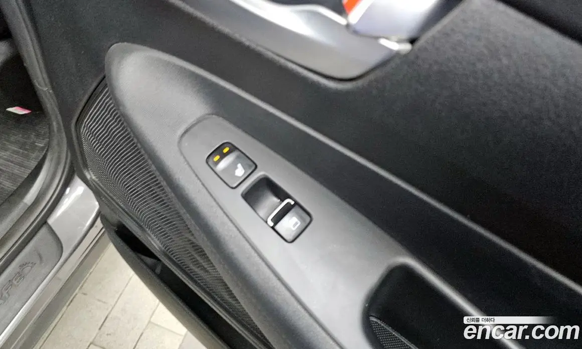 Hyundai Santa Fe 2018 2.0 автомат (гидро), фото 18