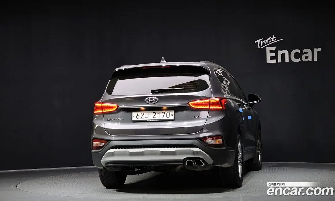 Hyundai Santa Fe 2018 2.0 автомат (гидро), фото 4