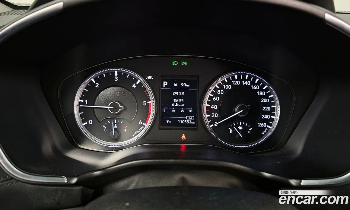 Hyundai Santa Fe 2018 2.0 автомат (гидро), фото 8