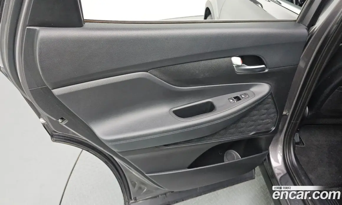 Hyundai Santa Fe 2019 2.0 автомат (гидро), фото 15