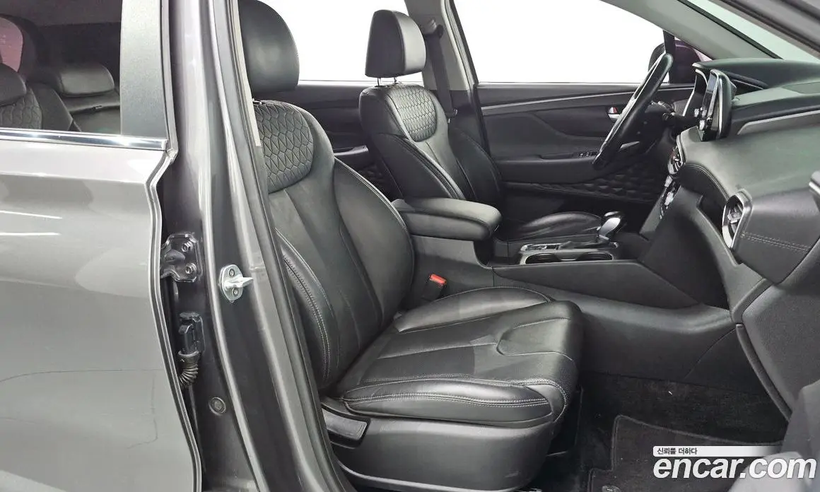 Hyundai Santa Fe 2019 2.0 автомат (гидро), фото 17