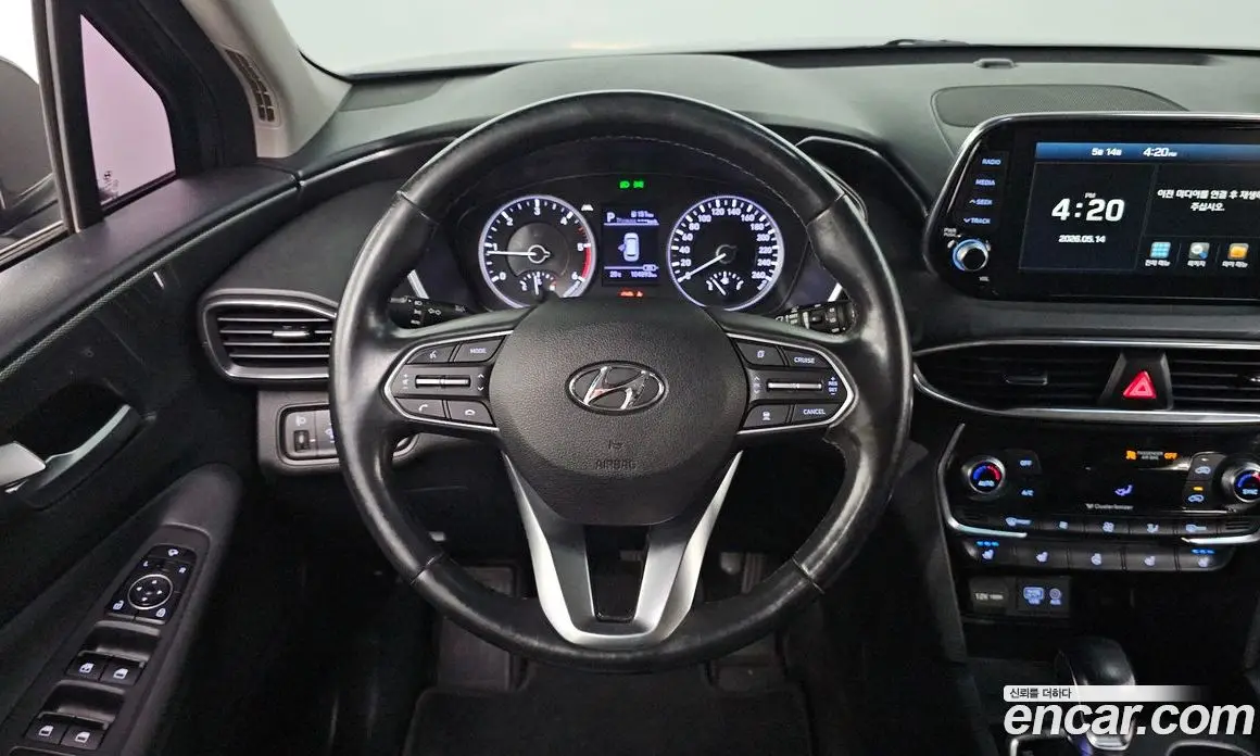 Hyundai Santa Fe 2019 2.0 автомат (гидро), фото 19