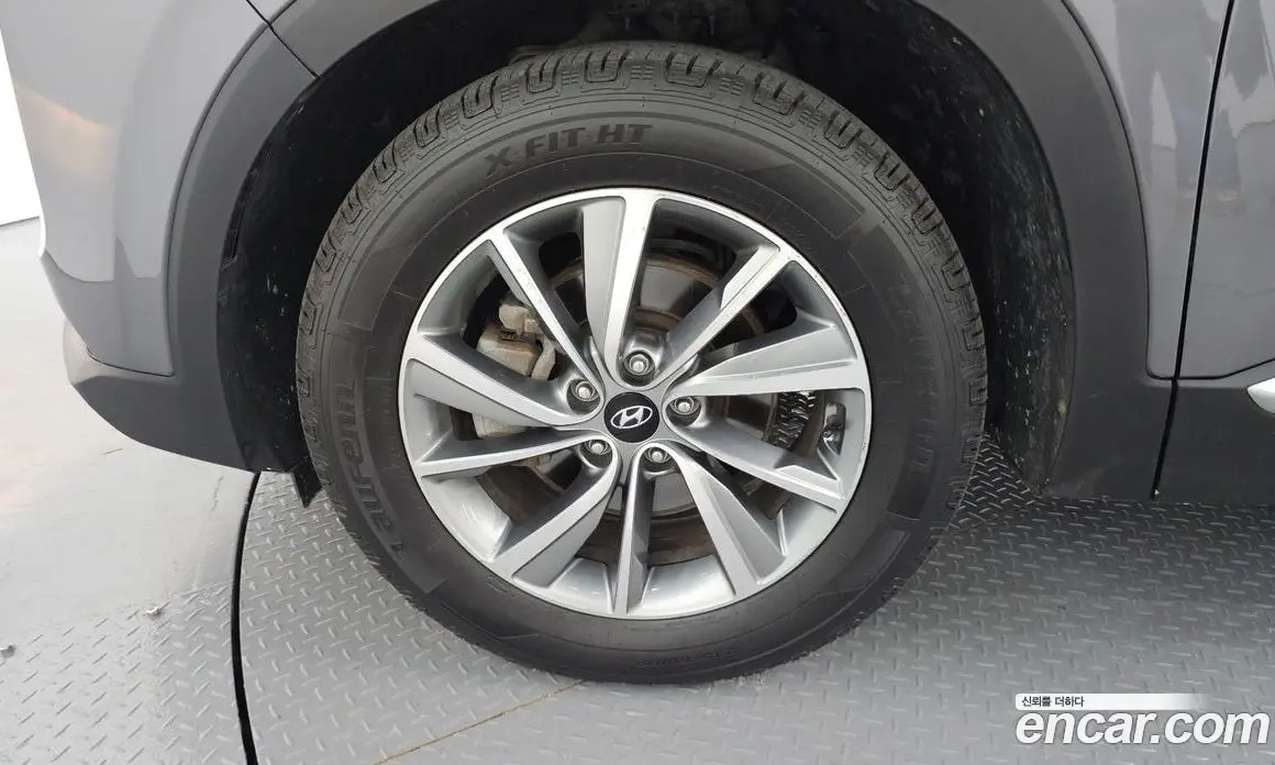 Hyundai Santa Fe 2019 2.0 автомат (гидро), фото 5