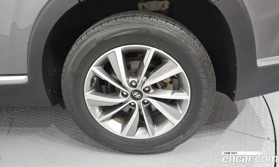 Hyundai Santa Fe 2019 2.0 автомат (гидро), фото 7