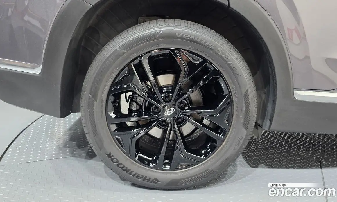 Hyundai Santa Fe 2019 2.0 автомат (гидро), фото 5