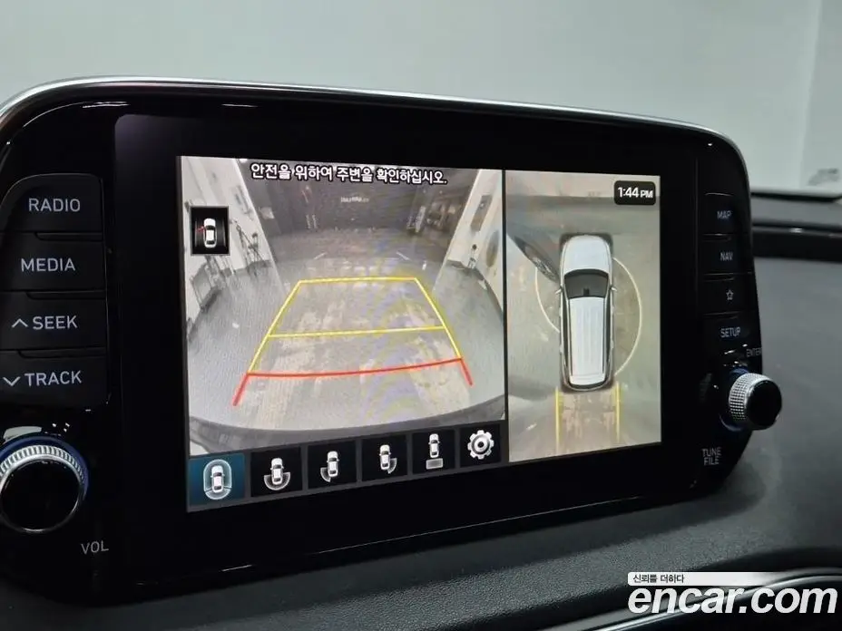 Hyundai Santa Fe 2019 2.0 автомат (гидро), фото 14