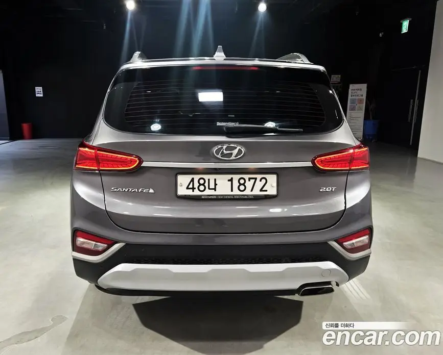 Hyundai Santa Fe 2019 2.0 автомат (гидро), фото 4