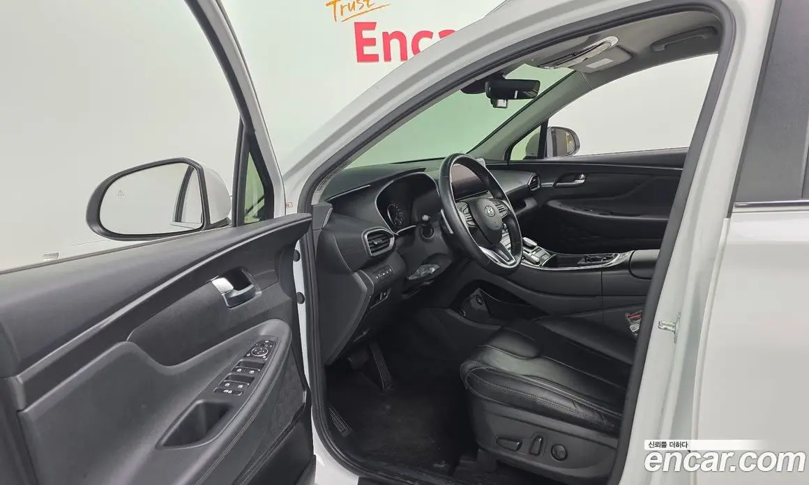 Hyundai Santa Fe 2020 2.2 автомат (гидро), фото 11