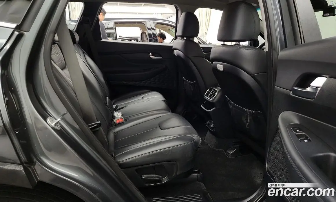 Hyundai Santa Fe 2020 2.0 автомат (гидро), фото 12