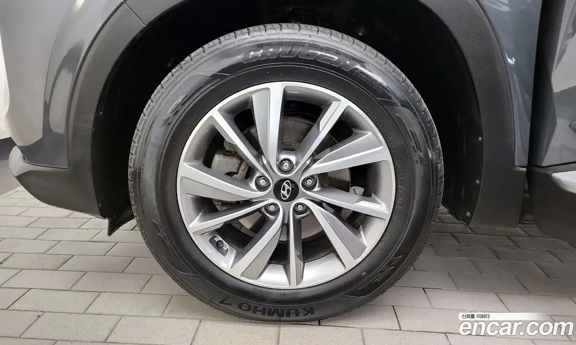 Hyundai Santa Fe 2020 2.0 автомат (гидро), фото 5