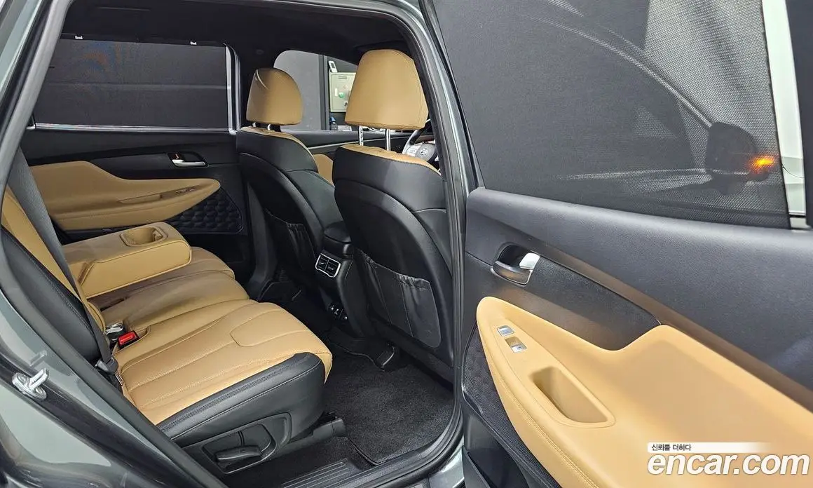 Hyundai Santa Fe 2021 1.6 автомат (гидро), фото 17