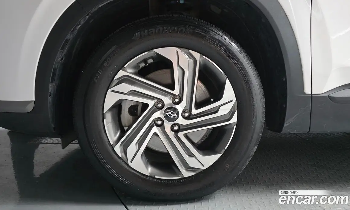 Hyundai Santa Fe 2022 2.5 автомат (гидро), фото 5 Hyundai Santa Fe 2022 2.5 автомат (гидро), фото 5