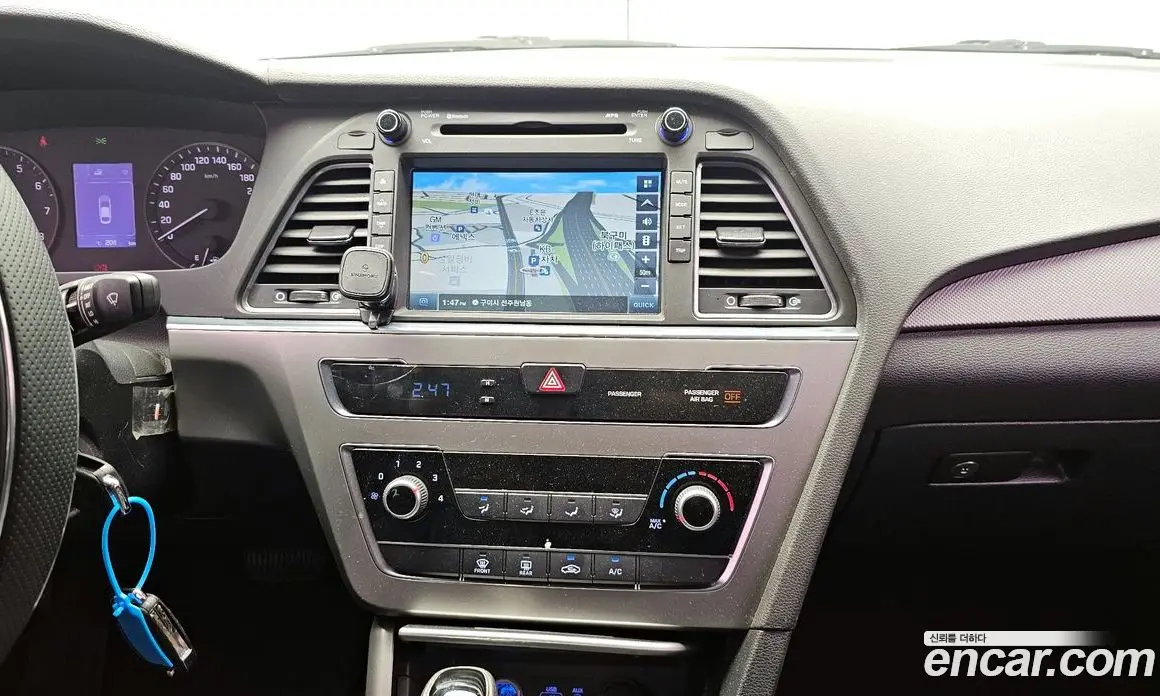 Hyundai Sonata 2015 2.0 автомат (гидро), фото 12