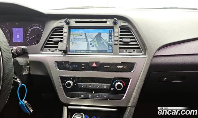 Hyundai Sonata 2015 2.0 автомат (гидро), миниатюра 12