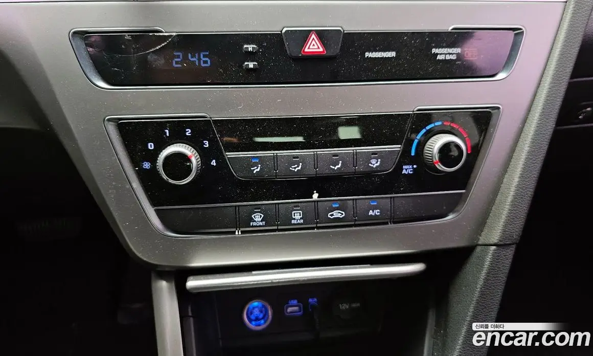Hyundai Sonata 2015 2.0 автомат (гидро), фото 20
