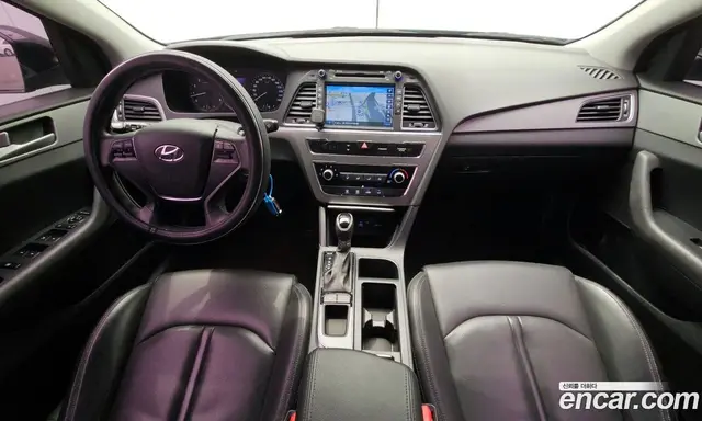 Hyundai Sonata 2015 2.0 автомат (гидро), миниатюра 7