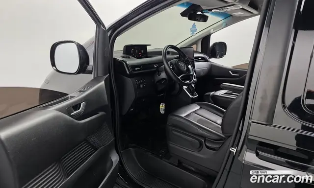 Hyundai Staria 2021 2.2 автомат (гидро), миниатюра 10