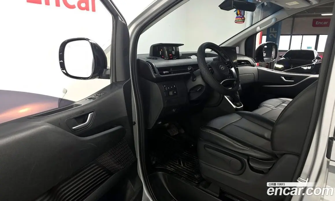 Hyundai Staria 2021 2.2 автомат (гидро), фото 13 Hyundai Staria 2021 2.2 автомат (гидро), фото 13