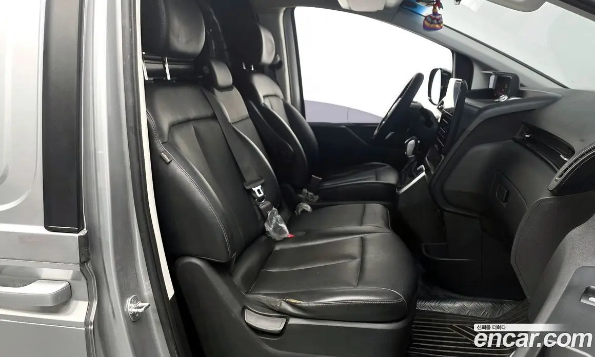 Hyundai Staria 2021 2.2 автомат (гидро), фото 16 Hyundai Staria 2021 2.2 автомат (гидро), фото 16