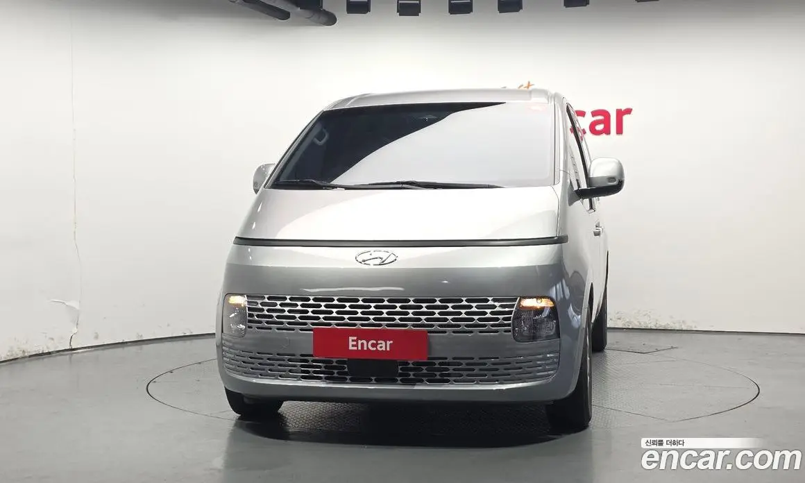 Hyundai Staria 2021 2.2 автомат (гидро), фото 3 Hyundai Staria 2021 2.2 автомат (гидро), фото 3