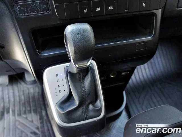 Hyundai Staria 2021 2.2 автомат (гидро), миниатюра 10 Hyundai Staria 2021 2.2 автомат (гидро), миниатюра 10