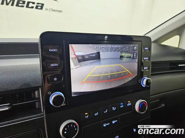 Hyundai Staria 2023 2.2 автомат (гидро), миниатюра 12