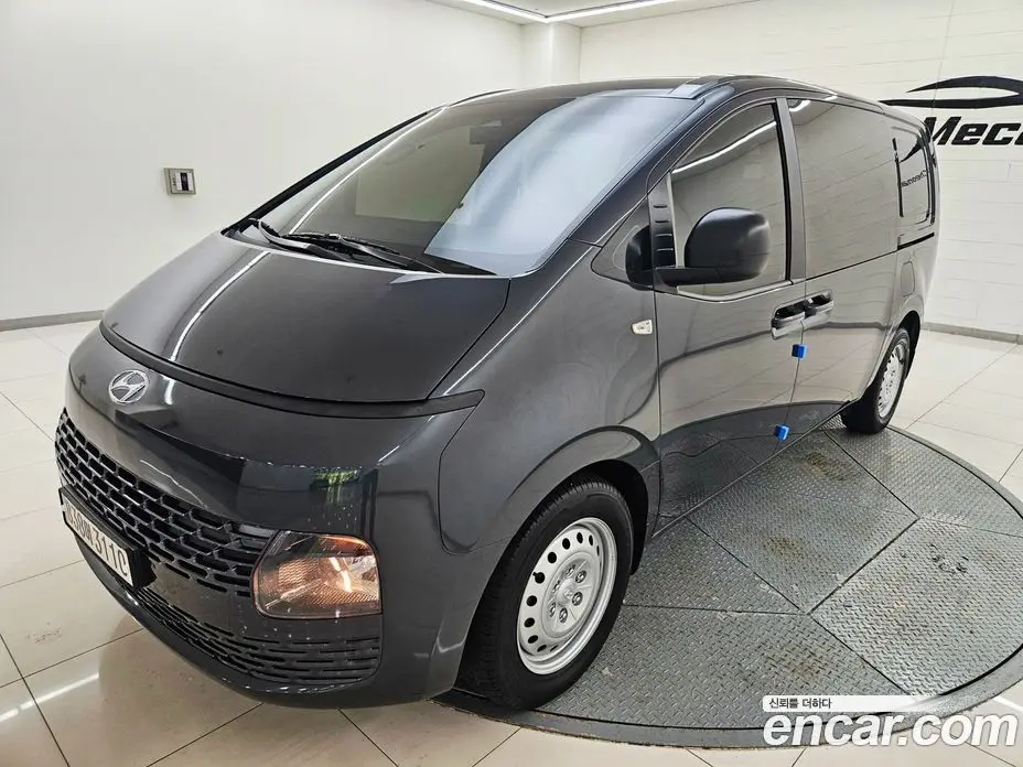Hyundai Staria 2023 2.2 автомат (гидро), фото 3 Hyundai Staria 2023 2.2 автомат (гидро), фото 3