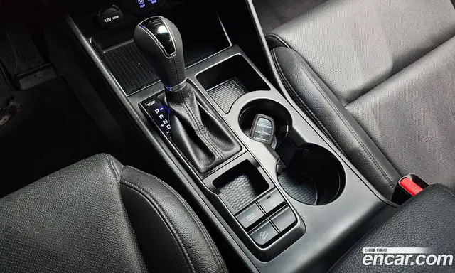 Hyundai Tucson 2015 1.7 автомат (гидро), миниатюра 12