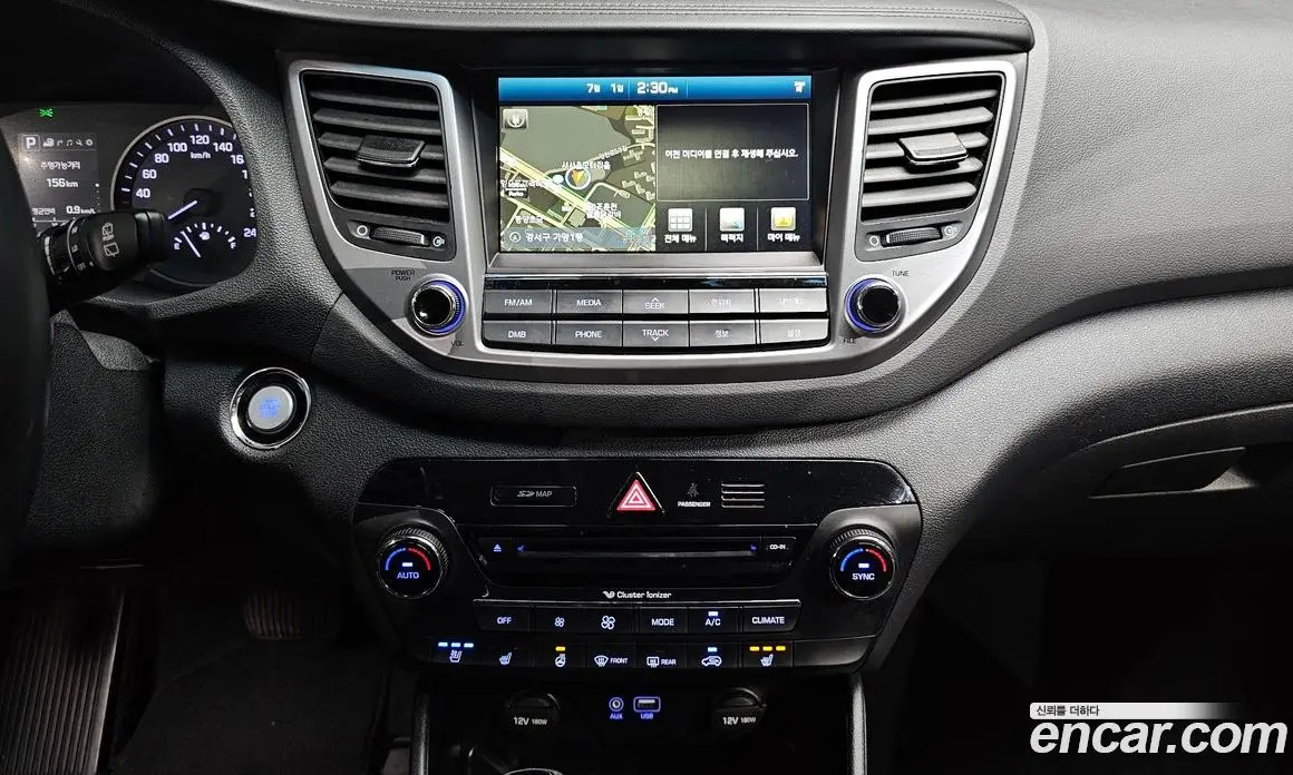 Hyundai Tucson 2015 1.7 автомат (гидро), фото 20