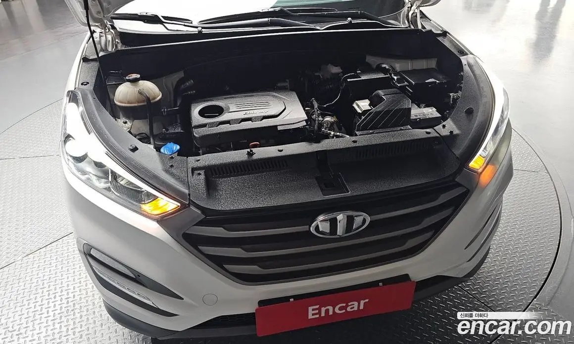 Hyundai Tucson 2015 1.7 автомат (гидро), фото 6