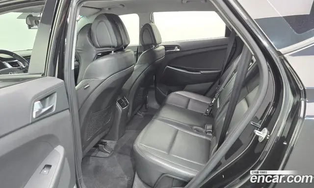 Hyundai Tucson 2015 1.7 автомат (гидро), миниатюра 11 Hyundai Tucson 2015 1.7 автомат (гидро), миниатюра 11