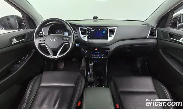 Hyundai Tucson 2015 1.7 автомат (гидро), миниатюра 7 Hyundai Tucson 2015 1.7 автомат (гидро), миниатюра 7