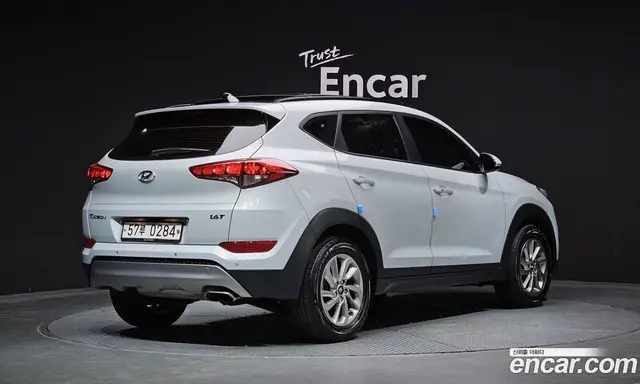 Hyundai Tucson 2016 1.6 автомат (гидро), миниатюра 2