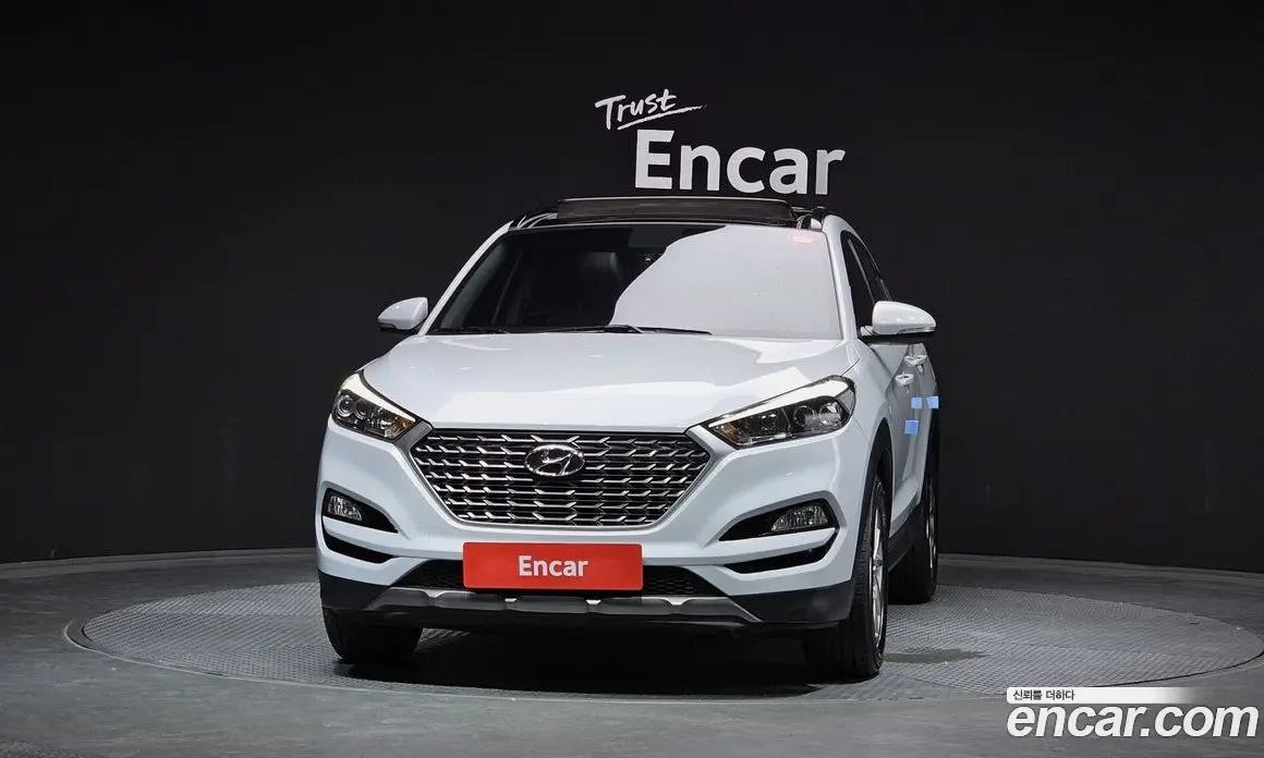 Hyundai Tucson 2016 1.6 автомат (гидро), фото 3