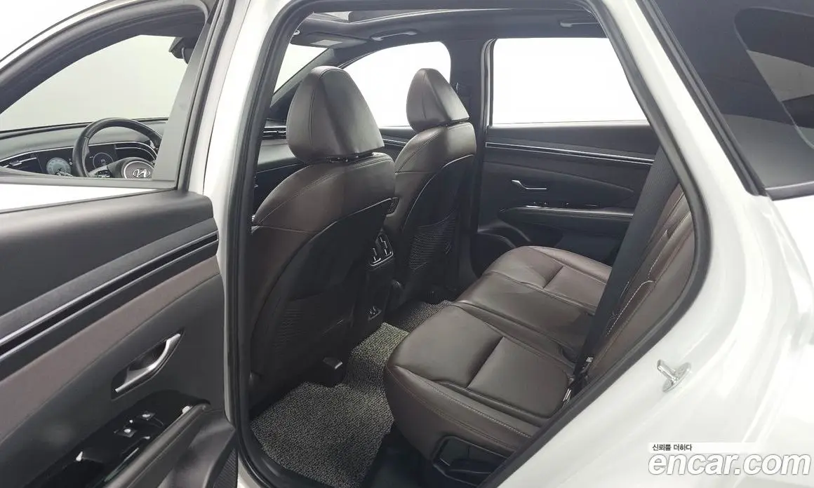 Hyundai Tucson 2023 1.6 автомат (гидро), фото 11