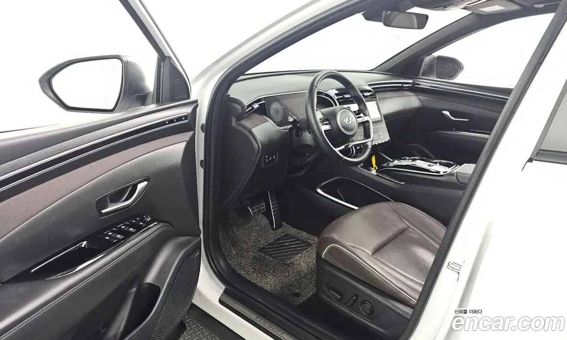 Hyundai Tucson 2023 1.6 автомат (гидро), фото 10