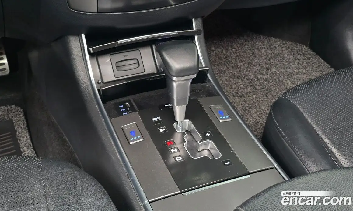 Hyundai Veracruz 2015 3.0 автомат (гидро), фото 9