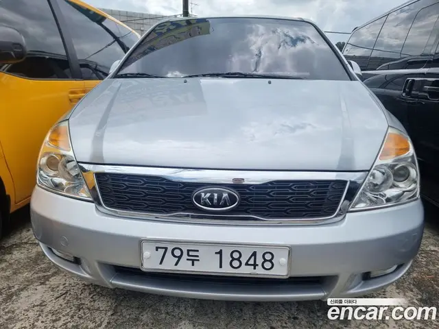 Kia Carnival, 2010, 147 806 км