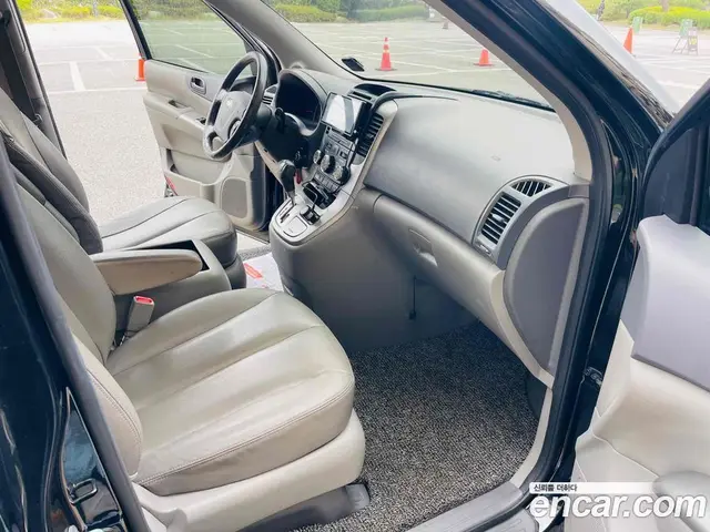 Kia Carnival 2013 2.2 автомат (гидро), миниатюра 11