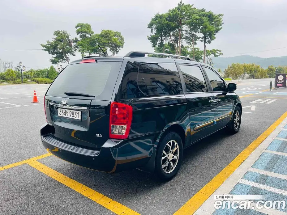 Kia Carnival 2013 2.2 автомат (гидро), фото 4