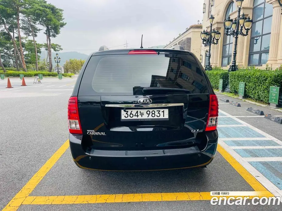 Kia Carnival 2013 2.2 автомат (гидро), фото 5